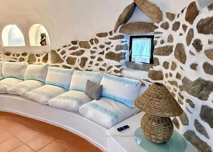 Degli Artisti